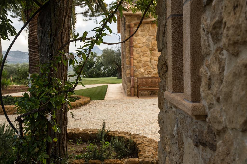 Agriturismo Feudo Muxarello Villa Aragona Esterno foto