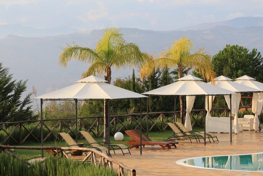 Agriturismo Feudo Muxarello Aragona Esterno foto